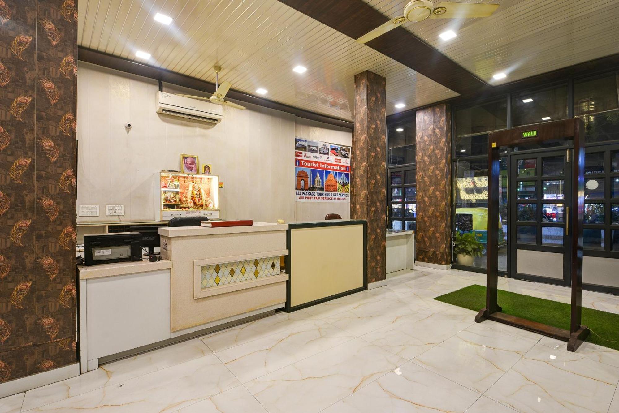 Hotel Shri Vinayak In City Centre At New Delhi Railway Station-By Rcg Hotels Nova Deli Exterior foto